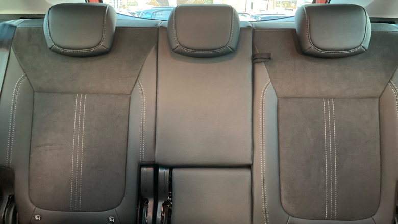 Vauxhall Crossland 1.2 Turbo [130] Ultimate 5dr Auto Petrol Hatchback